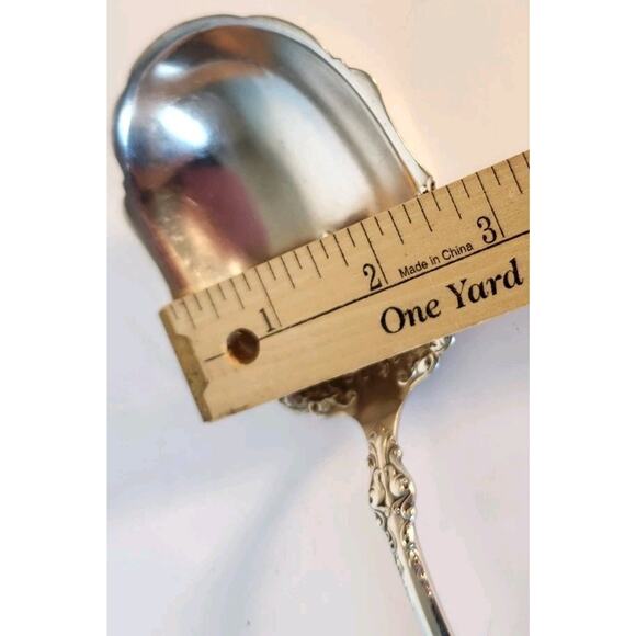 ROGERS BROS Antique BERKSHIRE Pattern Silverplate Berry/Casserole Spoon 1847 - Picture 4 of 10